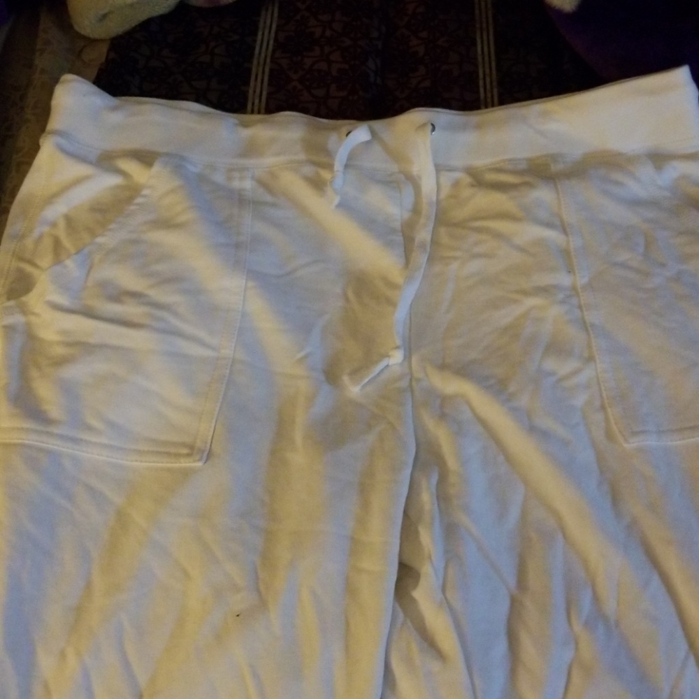 Jogging pants
